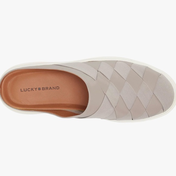 Lucky Brand Killian Slip-On Canvas Slides in Chinchilla - Picture 2 of 5